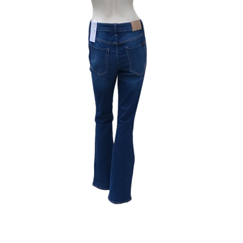90031...Seven7 Flare Jeans Size 10, W30", 31"Inseam 10"Rise - Picture 5 of 6